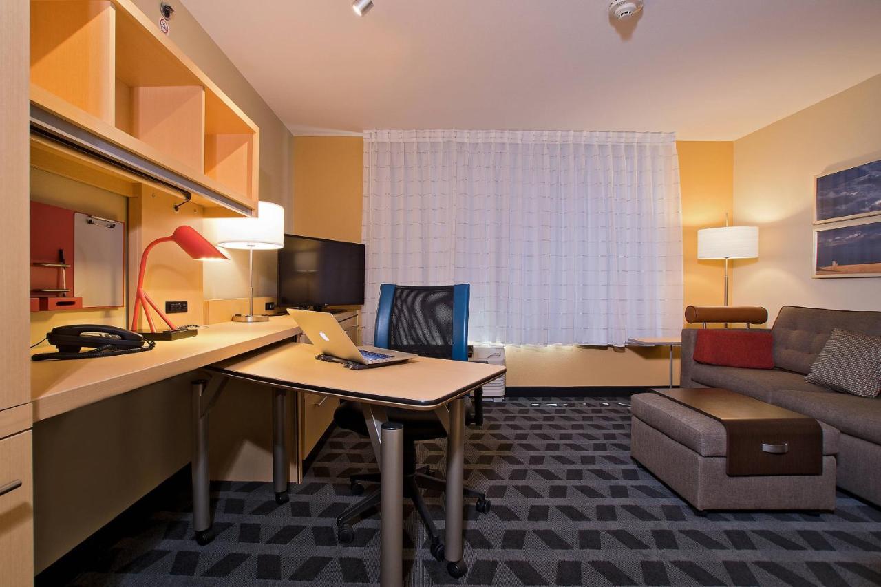 Towneplace Suites By Marriott Dodge City Exterior foto